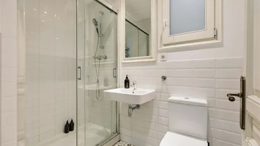 Apartments in Barcelona Eixample - photo 10