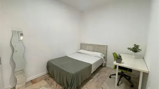 Rooms in Bami - photo 8