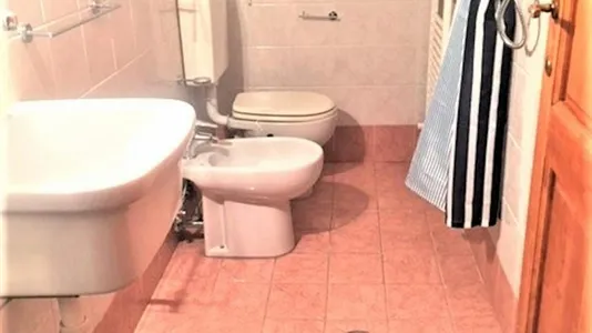 Rooms in Florence - photo 9