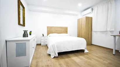 Apartment for rent in Valencia Extramurs, Valencia (region)