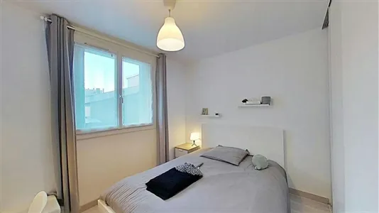Rooms in Grenoble - photo 6