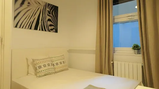 Rooms in Madrid Chamberí - photo 1