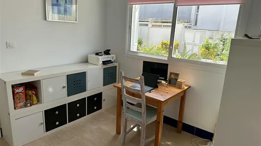 Houses in Chiclana de la Frontera - photo 9