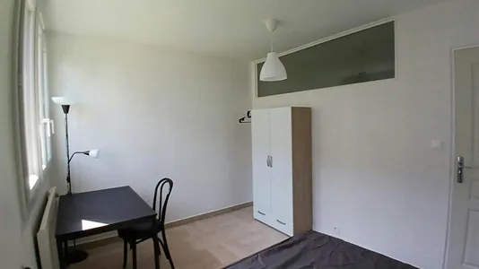 Rooms in Grenoble - photo 2