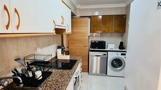 Rooms in Santander - photo 9