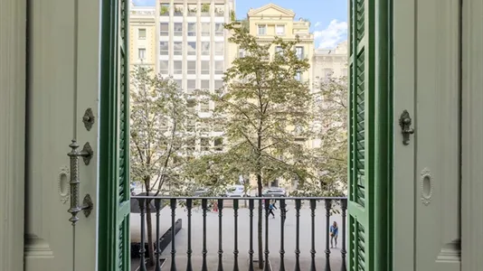 Apartments in Barcelona Eixample - photo 7