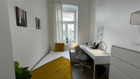 Rooms in Wien Ottakring - photo 2
