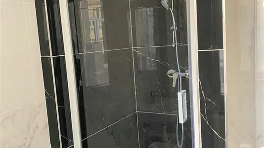 Rooms in Stad Brussel - photo 9