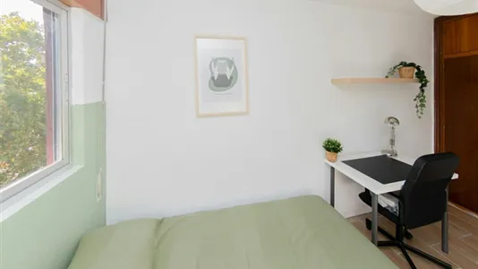 Rooms in Granada - photo 4