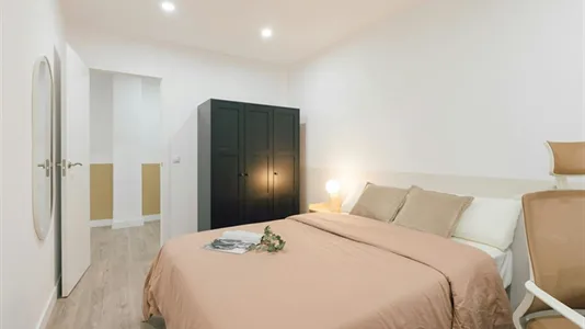 Rooms in Valencia Ciutat Vella - photo 2