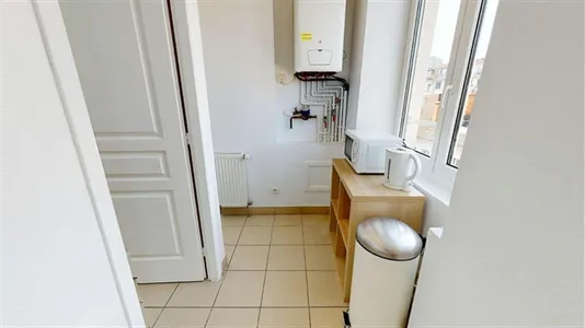 Rooms in Lyon - photo 6