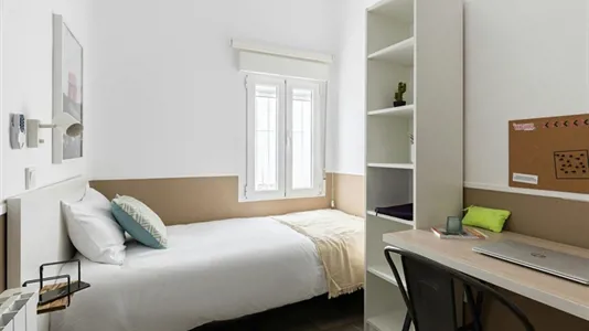 Rooms in Getafe - photo 2