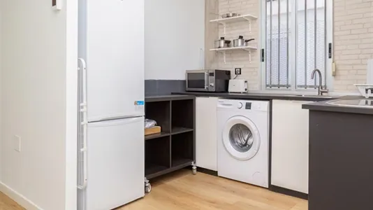 Rooms in Zaragoza - photo 6