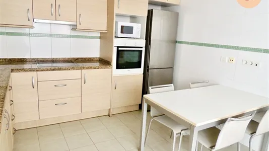 Rooms in Castellón de la Plana/Castelló de la Plana - photo 5