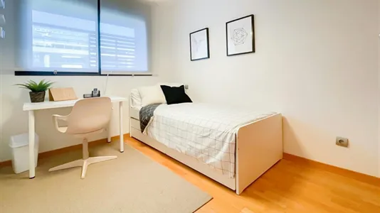 Apartments in El Encinar de los Reyes - photo 9