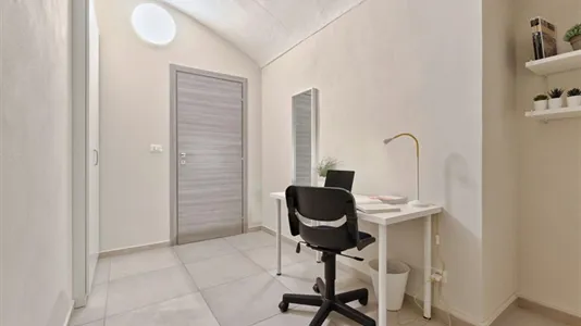 Rooms in Turin - photo 3