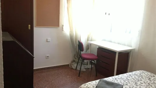 Rooms in El Fontanal - photo 6