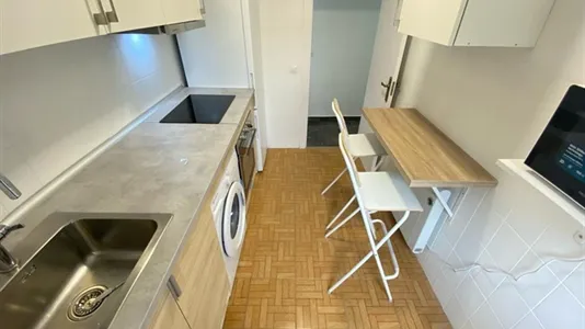 Rooms in Adaro - photo 8