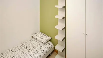 Room for rent in Milano Zona 1 - Centro storico, Milan