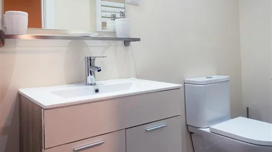 Rooms in Madrid Chamberí - photo 7