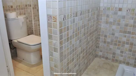 Rooms in Barcelona Gràcia - photo 5