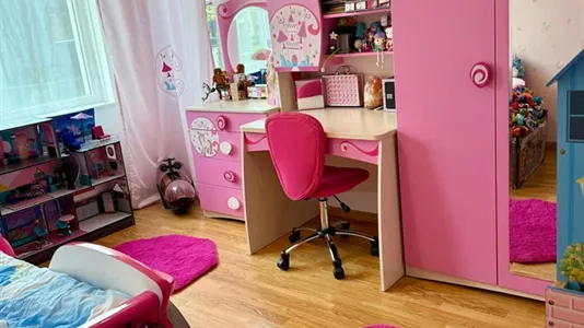 Houses in Best - photo 4