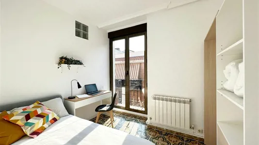 Rooms in Madrid Centro - photo 2