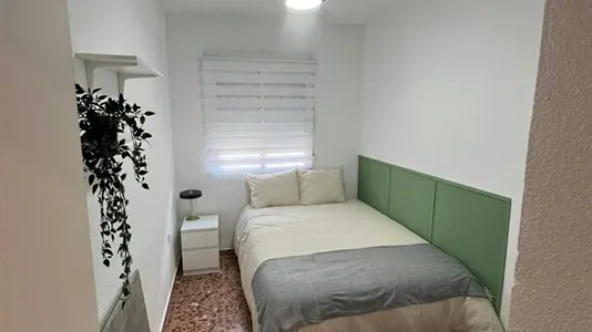 Rooms in Alicante/Alacant - photo 1