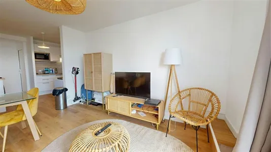 Rooms in Lyon - photo 3