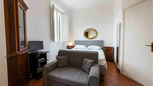 Apartments in Florence - photo 3