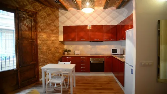 Apartments in Barcelona Ciutat Vella - photo 9