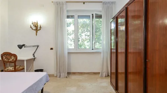 Rooms in Roma Municipio IX – EUR - photo 1