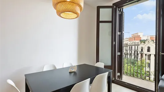 Rooms in Barcelona Eixample - photo 9