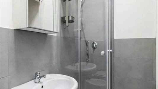 Rooms in Milano Zona 8 - Fiera, Gallaratese, Quarto Oggiaro - photo 10