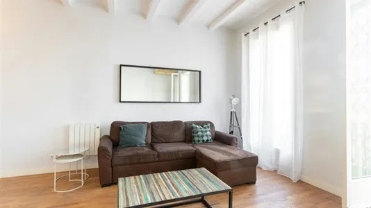 Apartments in Barcelona Eixample - photo 8