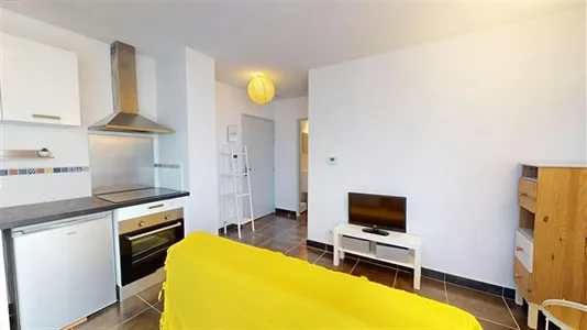 Apartments in Bordeaux - photo 4