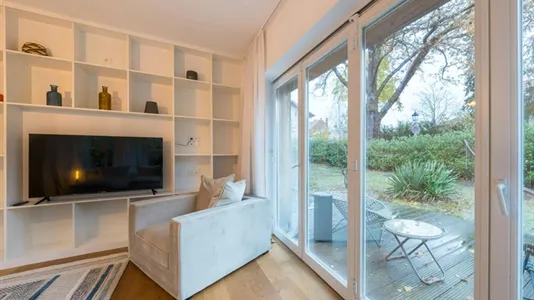 Houses in Berlin Steglitz-Zehlendorf - photo 10