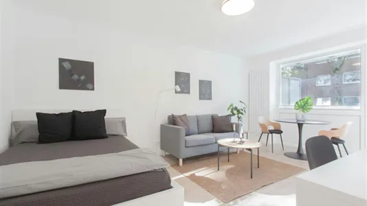 Houses in Dusseldorf - photo 4