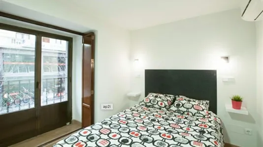 Apartments in Madrid Centro - photo 5