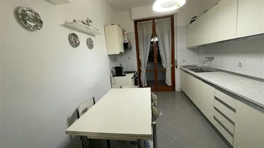 Rooms in Scandicci - photo 8