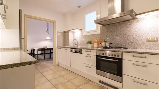 Rooms in Barcelona Sarrià-St. Gervasi - photo 9