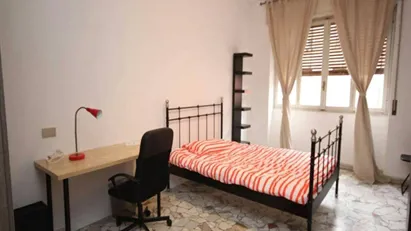 Room for rent in Milano Zona 2 - Stazione Centrale, Gorla, Turro, Greco, Crescenzago, Milan