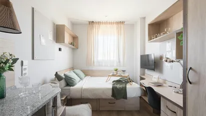 Apartment for rent in Bami, Andalucía