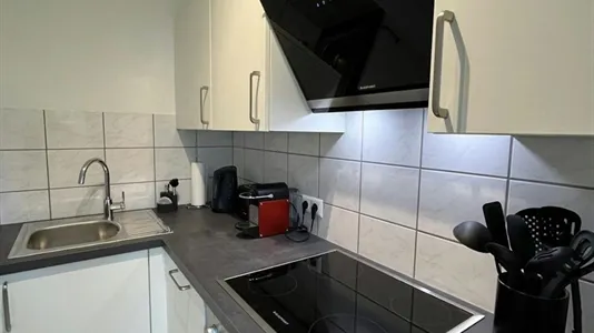 Apartments in Roma Municipio VII – Appio-Latino/Tuscolano/Cinecittà - photo 8