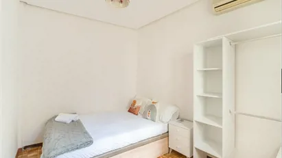 Room for rent in Madrid Chamberí, Madrid