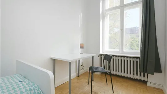 Rooms in Berlin Charlottenburg-Wilmersdorf - photo 2