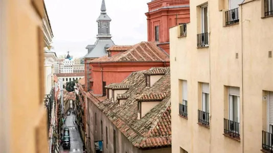 Apartments in Madrid Chamberí - photo 6