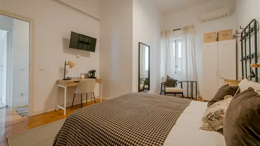 Rooms in Madrid Salamanca - photo 3