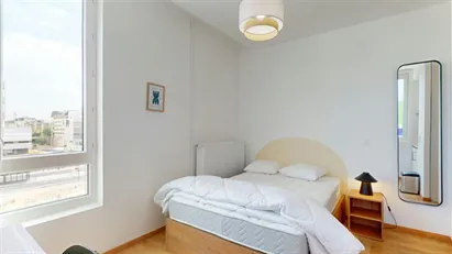 Room for rent in Pontoise, Île-de-France