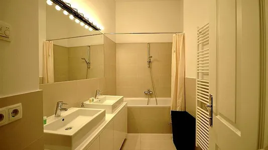 Apartments in Vienna Landstraße - photo 8